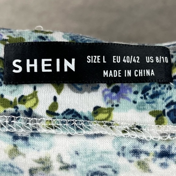 Cottagecore Floral Ruched Top Ditzy Print Puff Sleeve Large Square Neckline - Picture 7 of 15